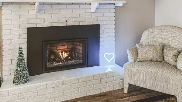 Tay, ON L0K 2C0,258 Mountain AVE