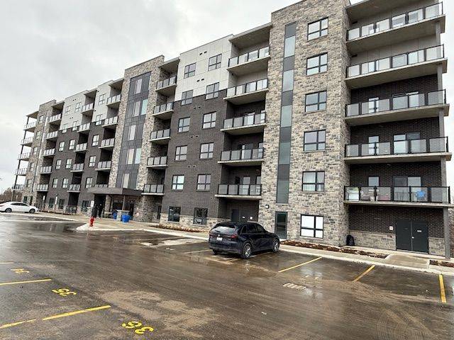 1000 Lackner PL #513, Kitchener, ON N2A 0L9