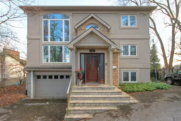 London North, ON N6H 2S4,754 Riverside DR