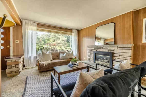 North Dundas, ON K0C 2K0,491 WHITNEY ST