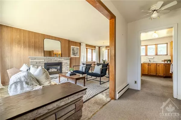 North Dundas, ON K0C 2K0,491 WHITNEY ST