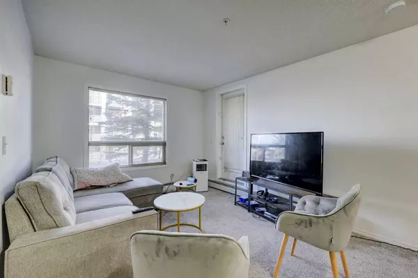 Calgary, AB T3K 0M3,60 Panatella ST NW #3120