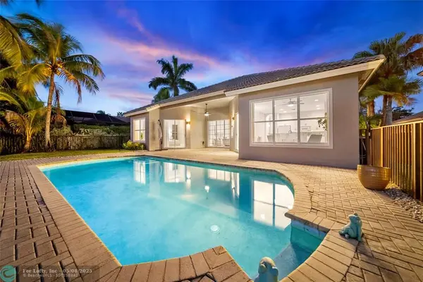 7031 NW 111th Ter, Parkland, FL 33076