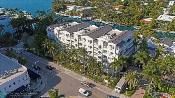 Miami Beach, FL 33139,1415 Sunset Harbour Dr #202