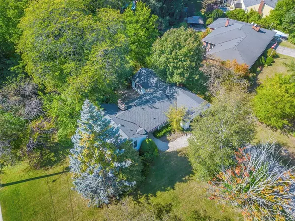 Mississauga, ON L5J 2N8,500 Old Poplar ROW