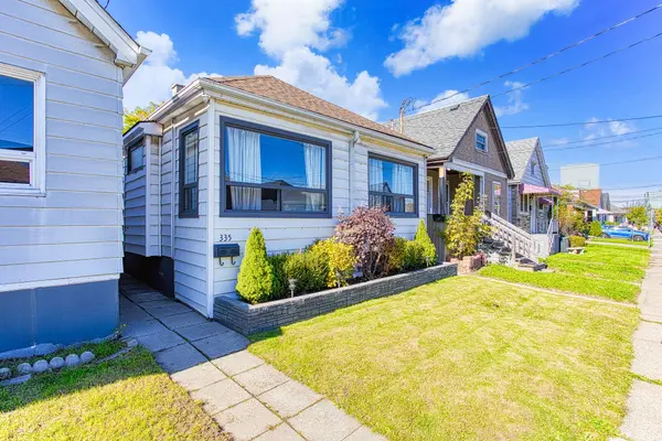 Hamilton, ON L8H 5H7,335 Fairfield AVE