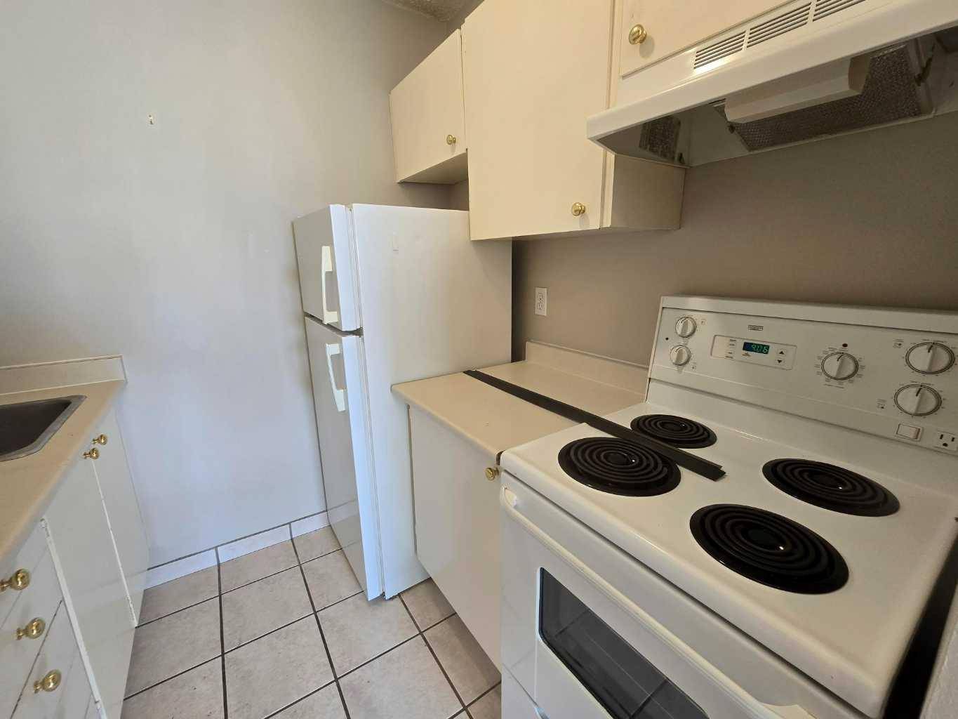 Red Deer, AB T4N 6B9,4820 47 AVE ##301