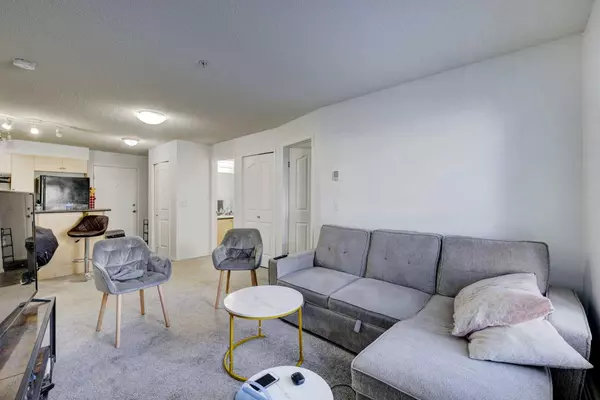 Calgary, AB T3K 0M3,60 Panatella ST Northwest #3120