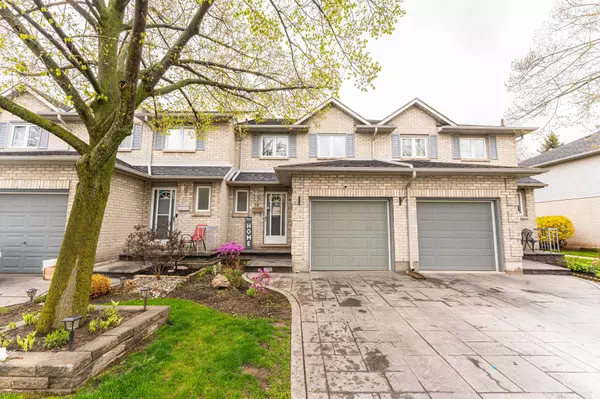 1 Royalwood CT #55, Hamilton, ON L8E 4Y2