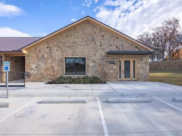 Bowie, TX 76230,101 Johnson Ranch Lane