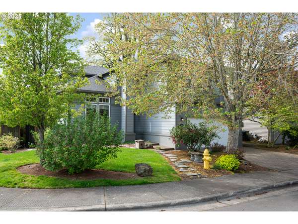 11512 NW PERMIAN DR, Portland, OR 97229