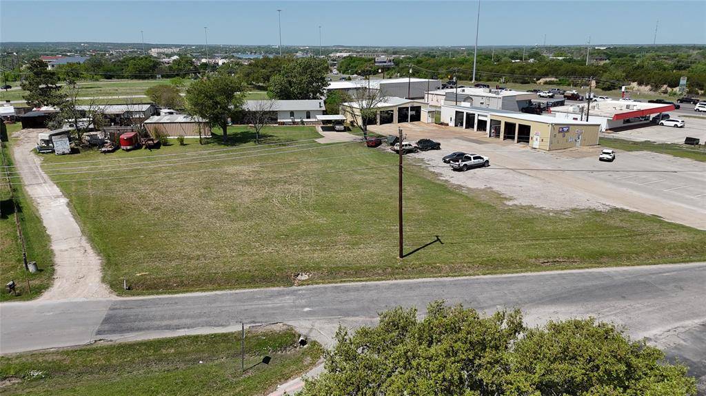 Granbury, TX 76049,200 Western Hills