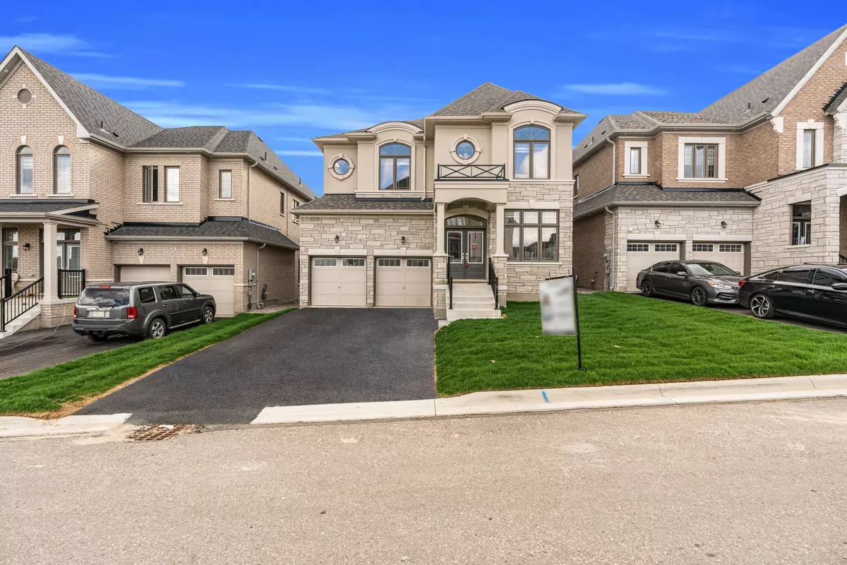 Caledon, ON L7C 4M8,67 James Walker AVE