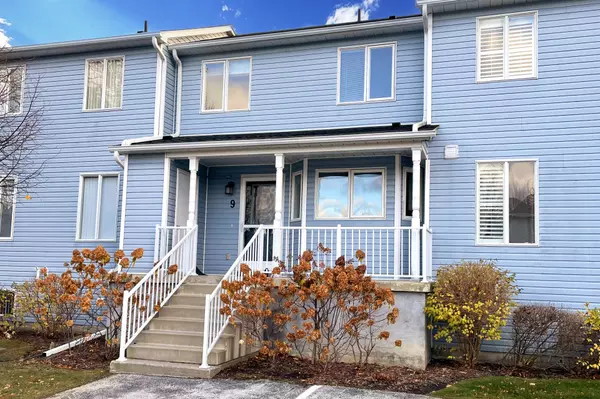 Collingwood, ON L9Y 5E4,9 VALLEYMEDE CT