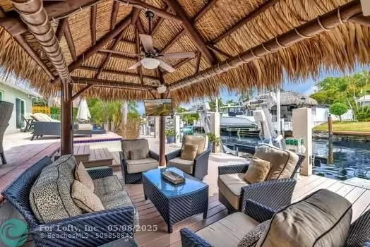 2358 SE 11th St, Pompano Beach, FL 33062