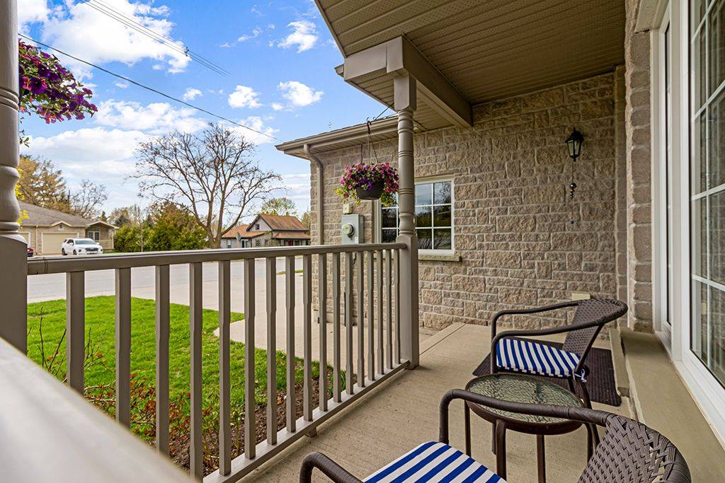 Saugeen Shores, ON N0H 2C0,733 Gustavus ST
