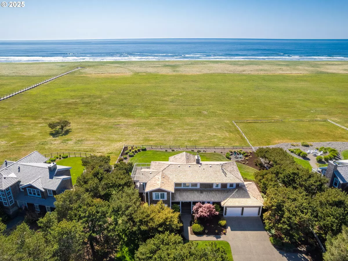 Gearhart, OR 97138,89185 PINEHURST RD