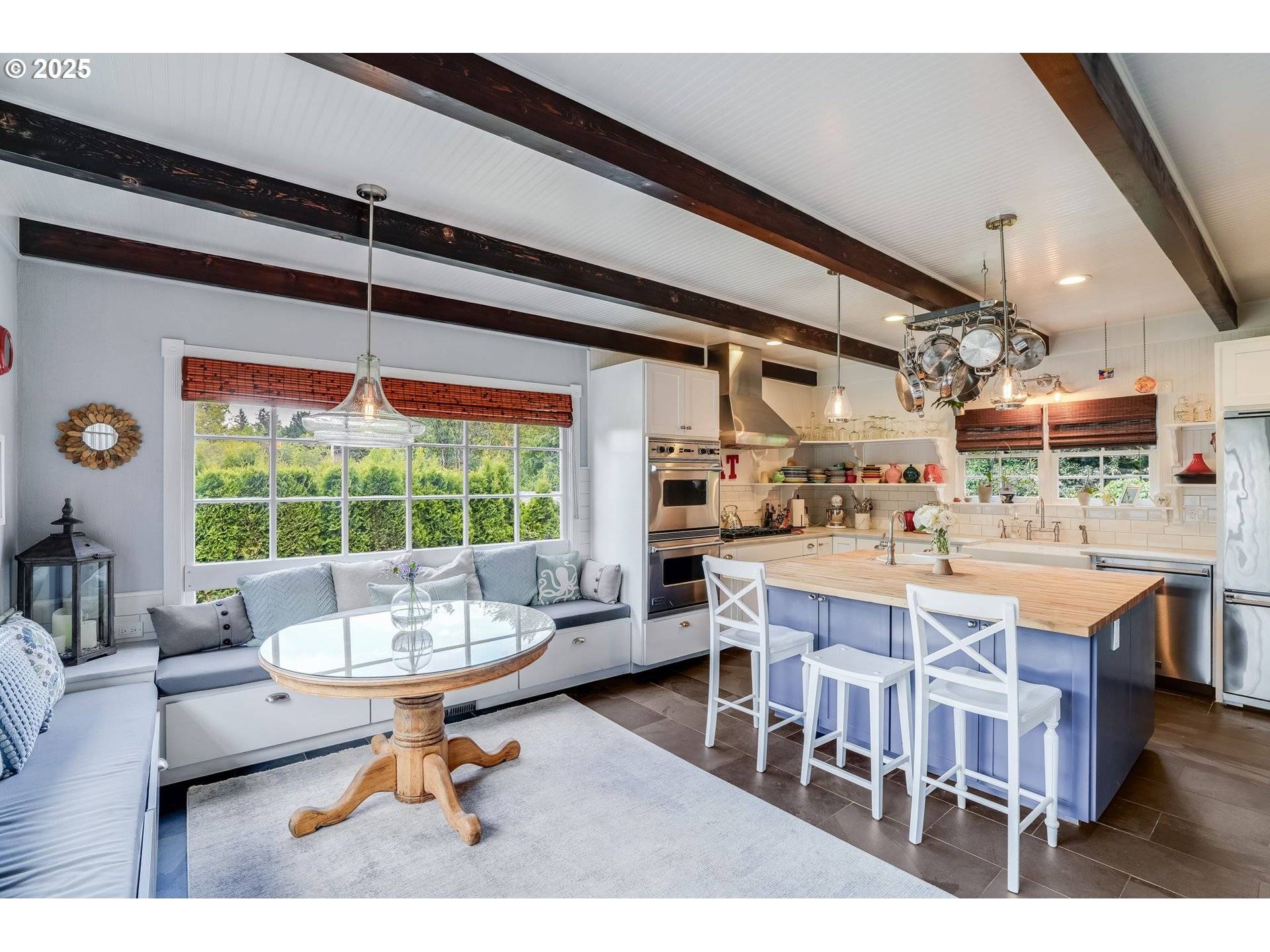 Lake Oswego, OR 97034,1820 KILKENNY DR