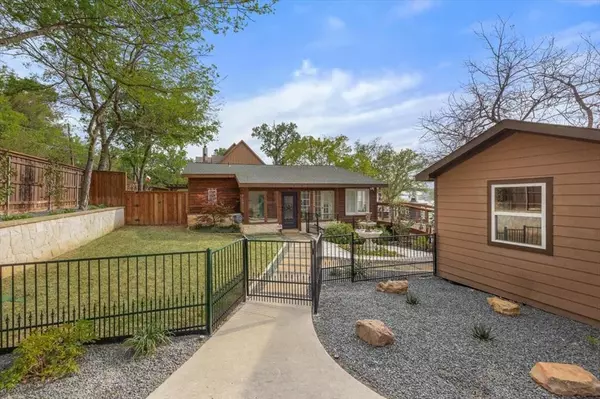 Fort Worth, TX 76135,4819 Williams Spring Road