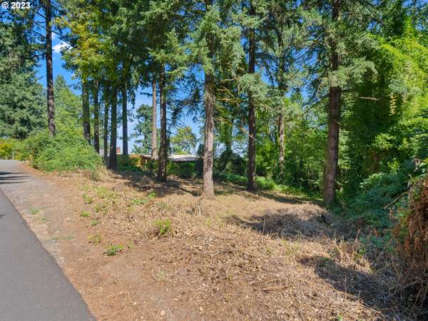 Portland, OR 97219,11000 S COLLINA AVE