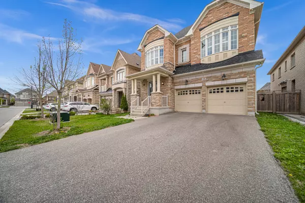 Vaughan, ON L4H 3W6,19 Madoc PL