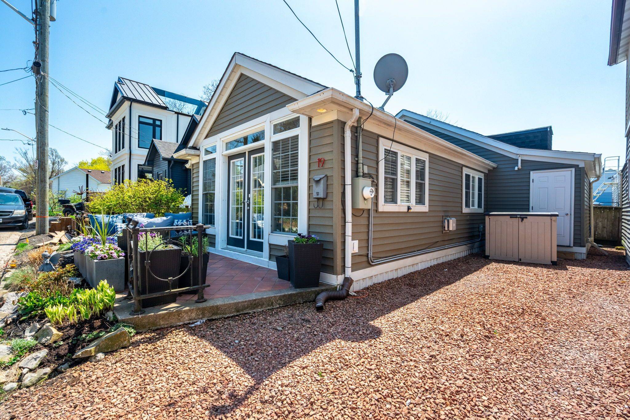 St. Catharines, ON L2N 5K1,19 Considine AVE