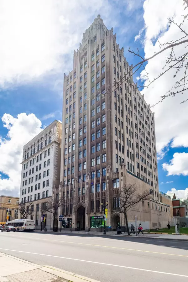 Hamilton, ON L8P 4W4,36 James ST S #509