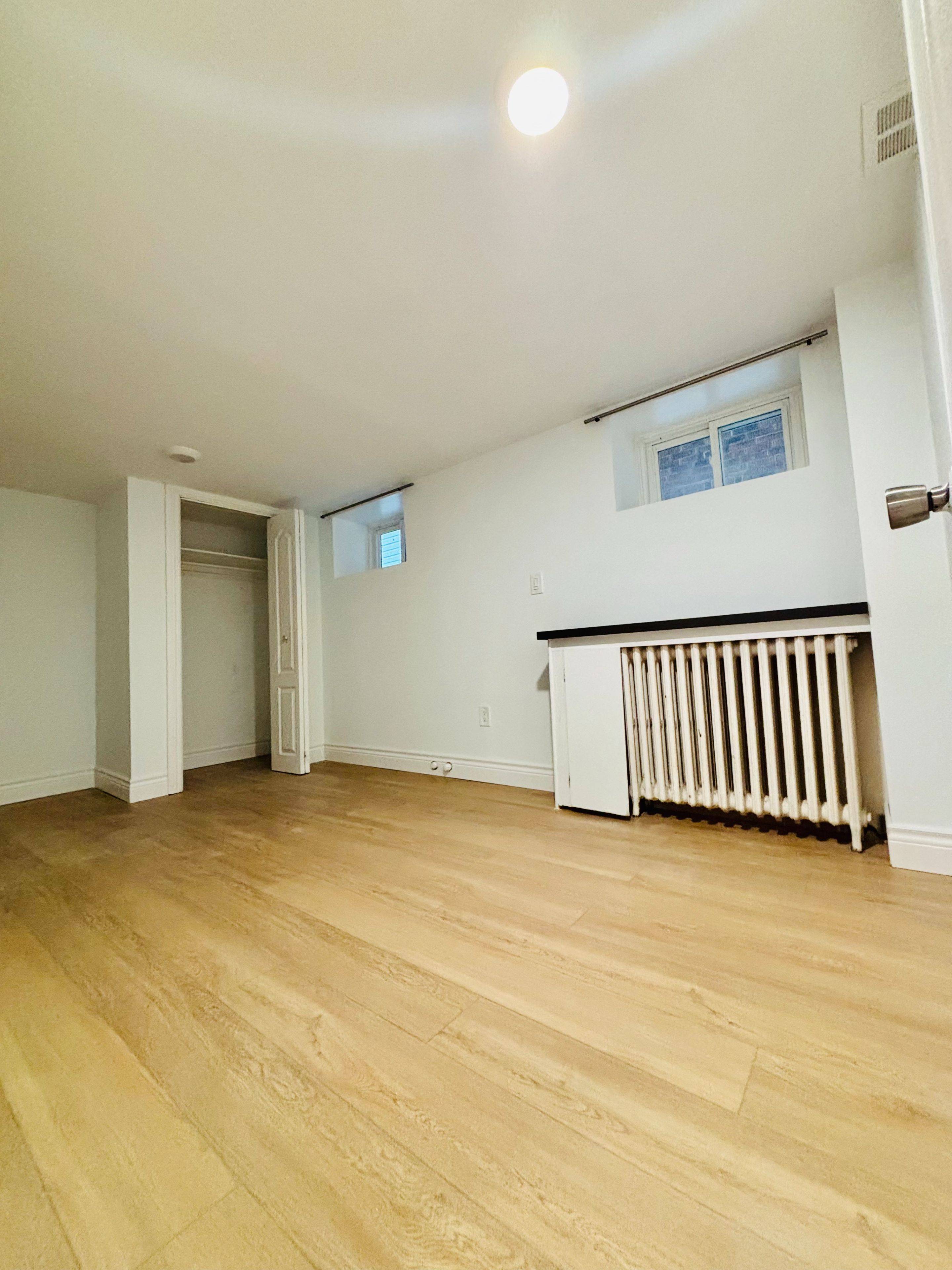 Toronto C03, ON M6E 2V1,187 Oakwood AVE #basement