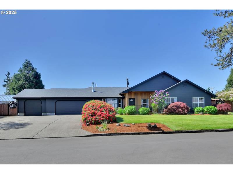 275 ALLEN AVE, Springfield, OR 97477