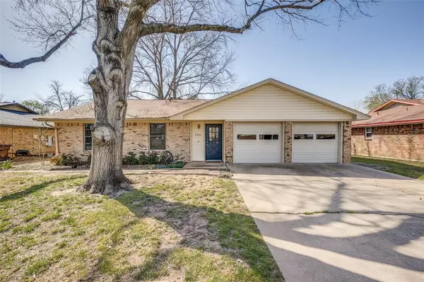 3318 Kingfisher Lane, Denton, TX 76209