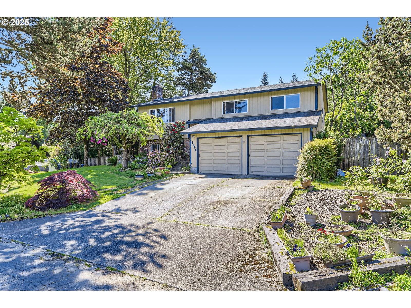 Milwaukie, OR 97267,6044 SE ALDER HILL LOOP