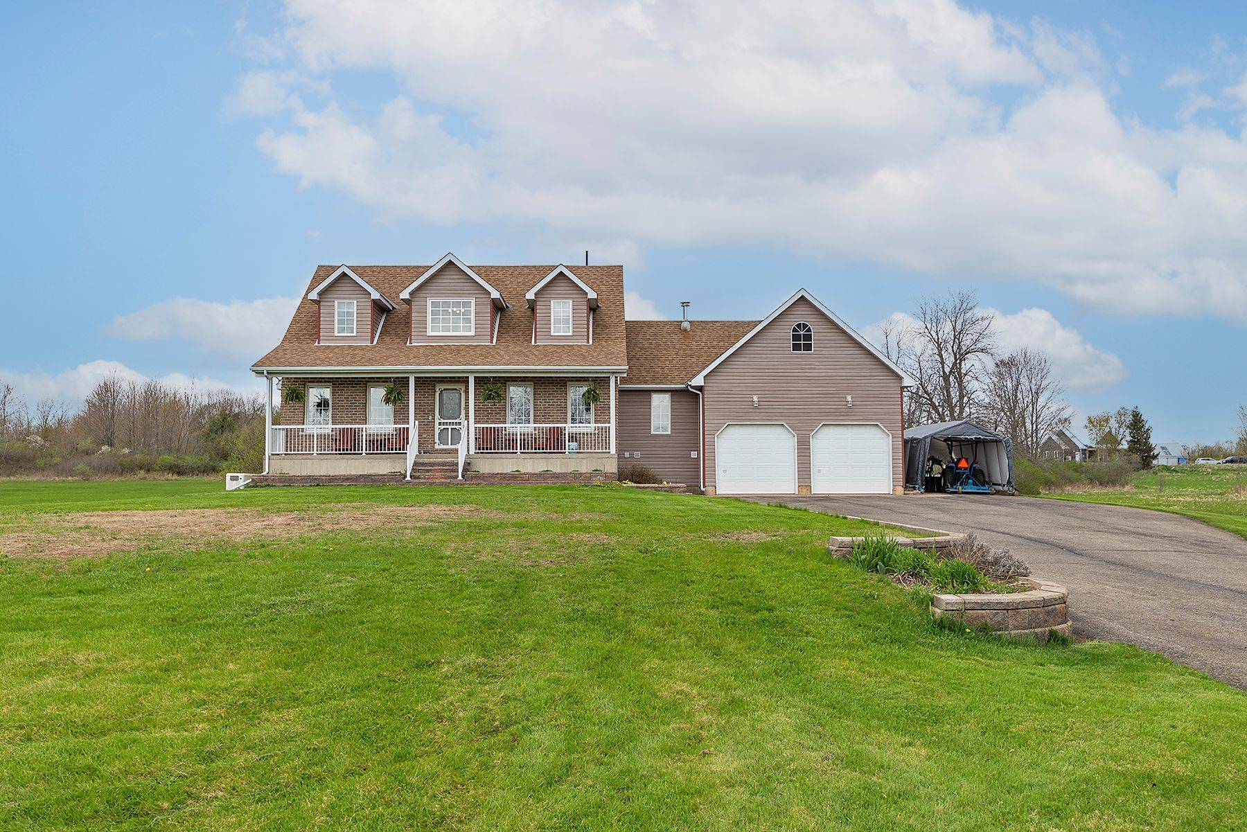 Leeds And The Thousand Islands, ON K0E 1L0,546 Haig RD
