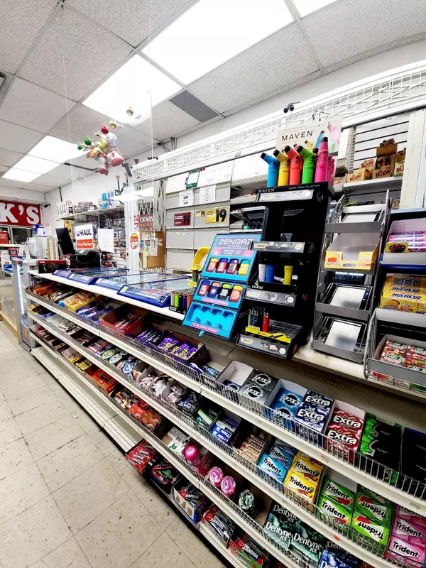 Markham, ON L3P 5J5,1 Raymerville DR