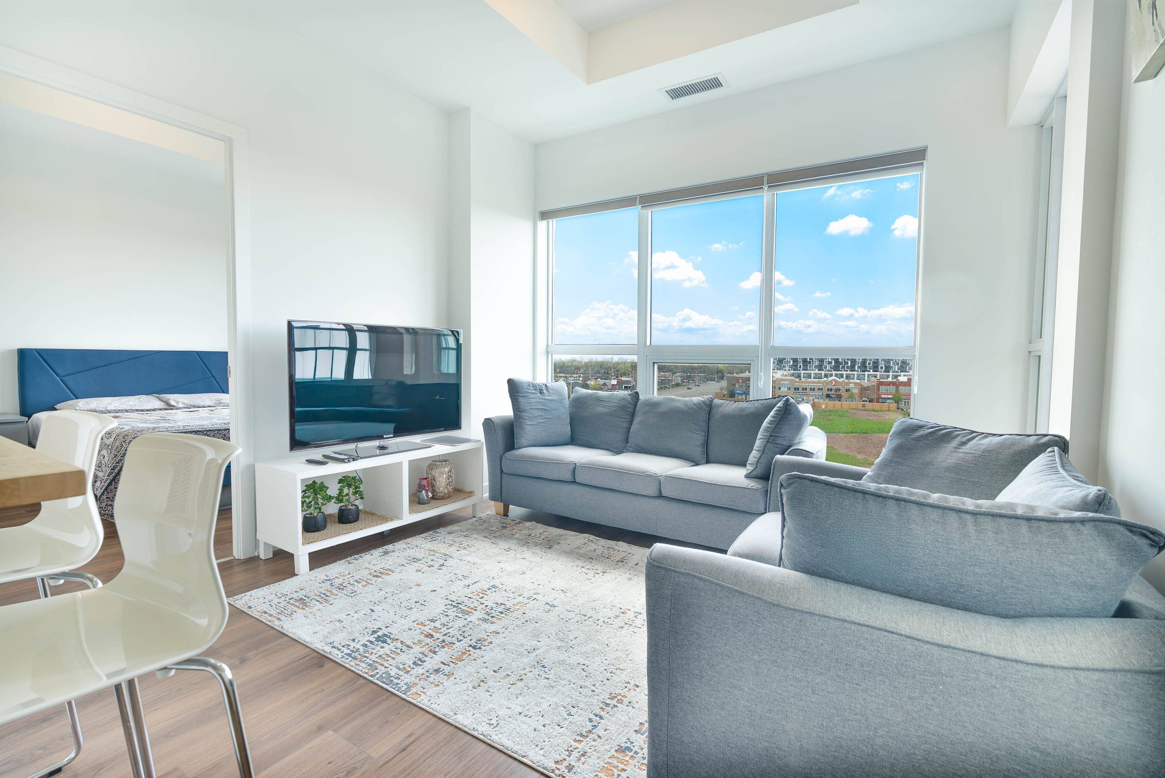 Oakville, ON L6M 4M2,405 Dundas ST #503