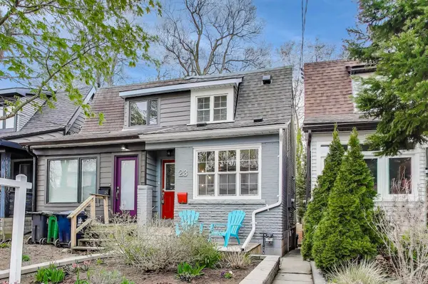 Toronto E01, ON M4J 1H3,23 Mountalan AVE