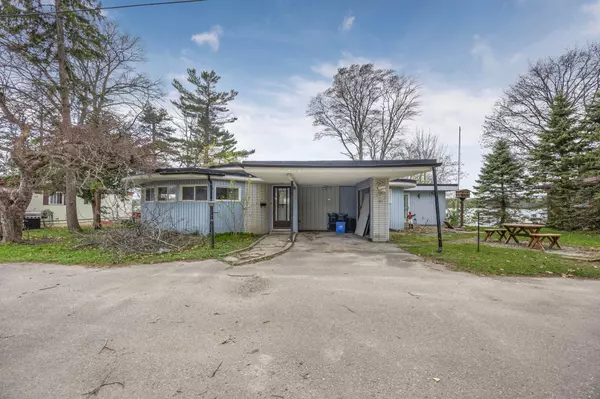 Midland, ON L4R 0B9,4 Lakeshore RD