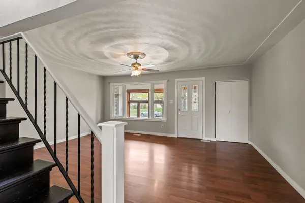 Stratford, ON N5A 3Z5,222 Elgin CRES