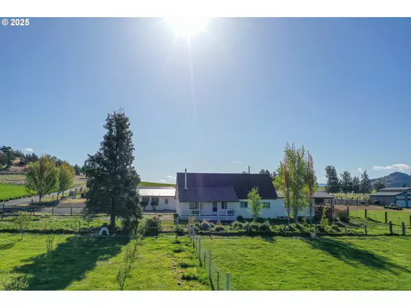 Prineville, OR 97754,4664 N MCKAY RD