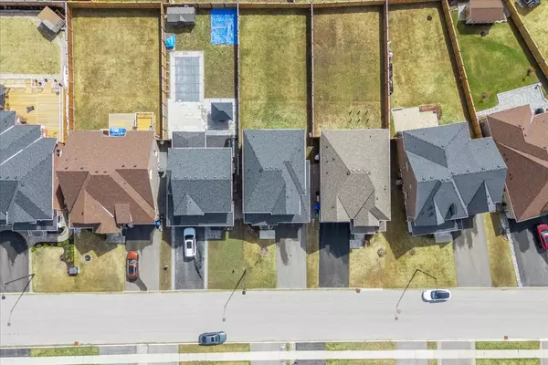 Springwater, ON L9X 2A4,82 Rugman CRES