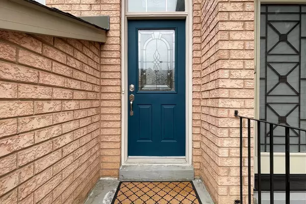 Toronto W06, ON M8V 4A9,50 Bluewater CT