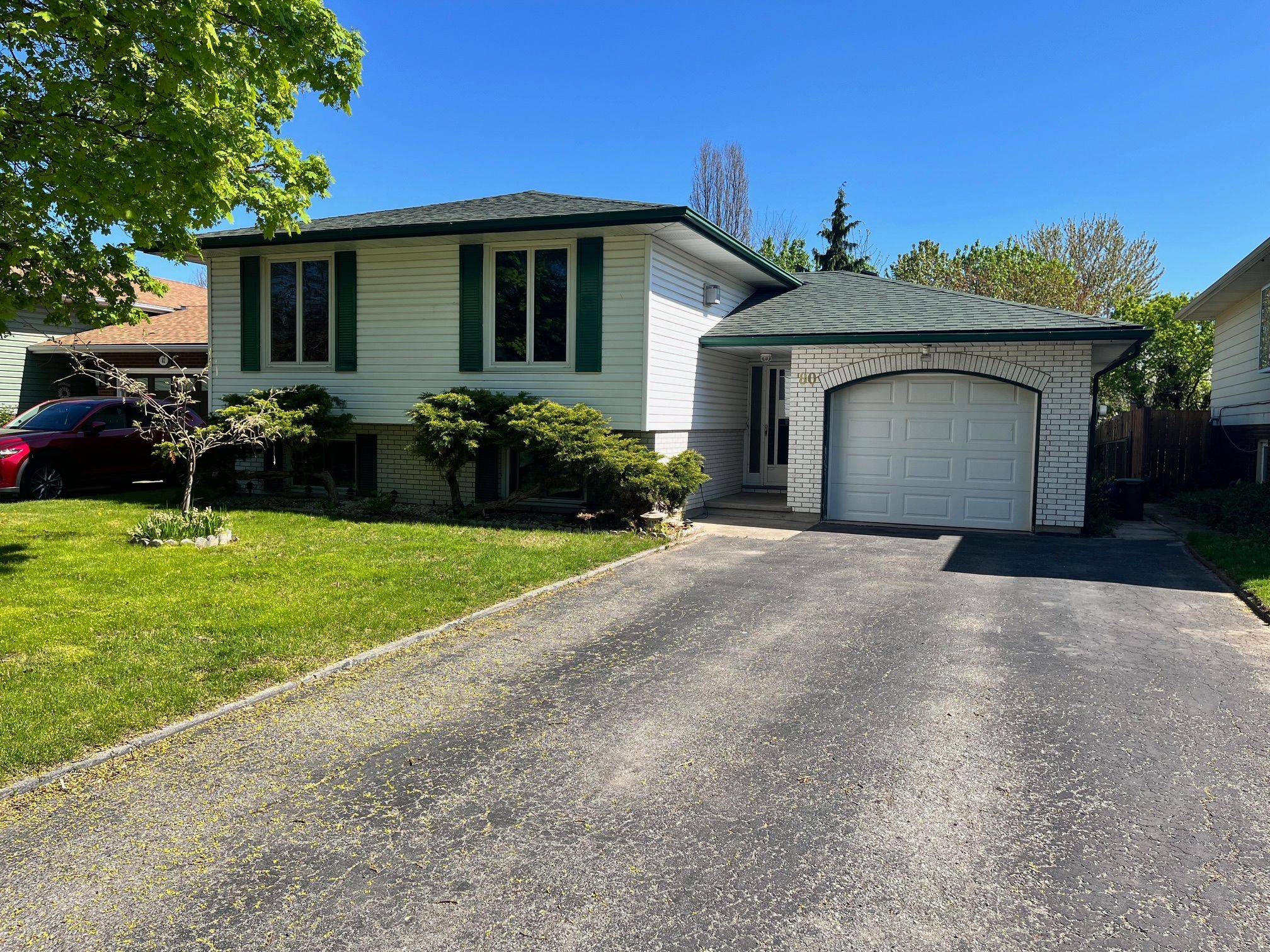 80 Royal Oak DR, St. Catharines, ON L2N 6K8