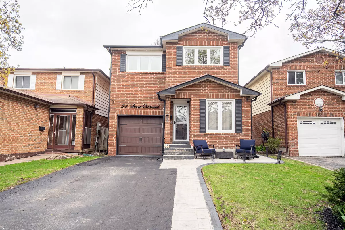 Brampton, ON L6Z 1R9,54 Ferri CRES