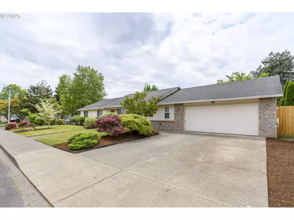 Mc Minnville, OR 97128,2042 SW SESAME ST