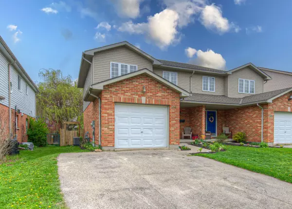 Stratford, ON N5A 7Y3,290 Norman ST