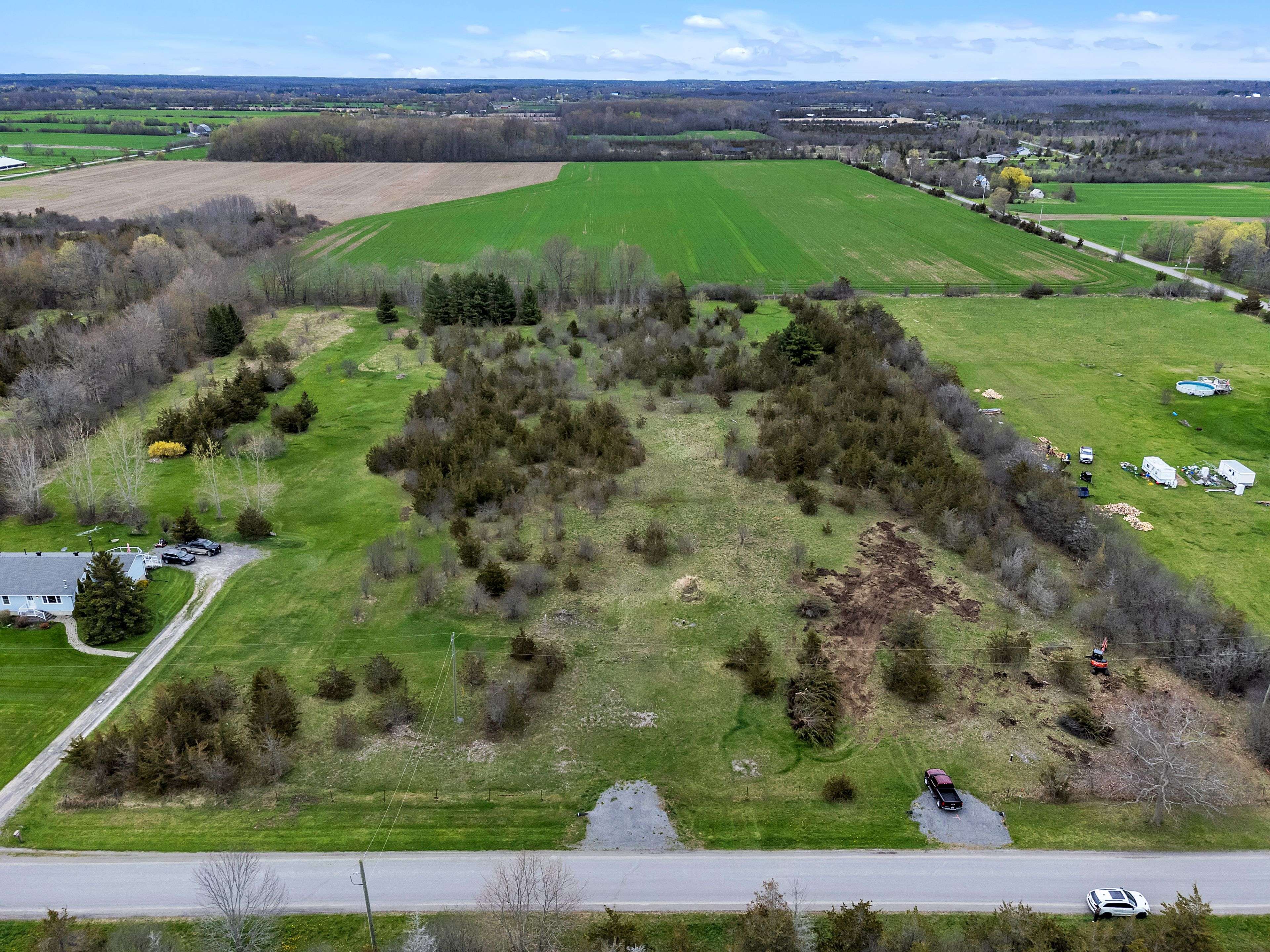 Prince Edward County, ON K0K 1P0,313 Kings RD