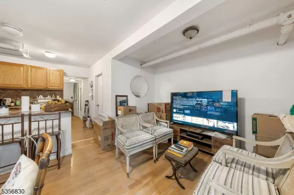North Bergen Twp., NJ 07047,7505 Palisade Ave