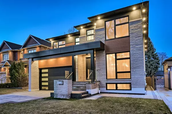Toronto W07, ON M8Y 3E4,27 Inverleigh DR