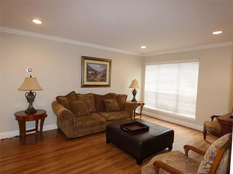 10534 Stone Canyon Road #111, Dallas, TX 75230