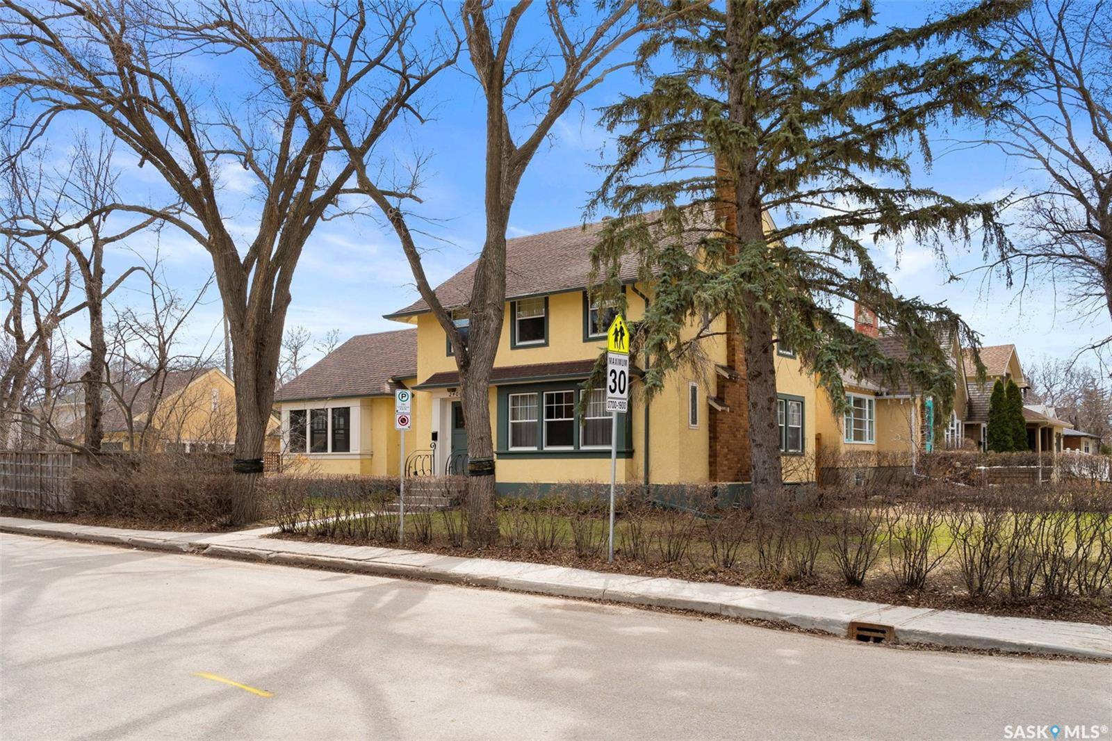 Regina, SK S4T 2L1,2400 Retallack STREET