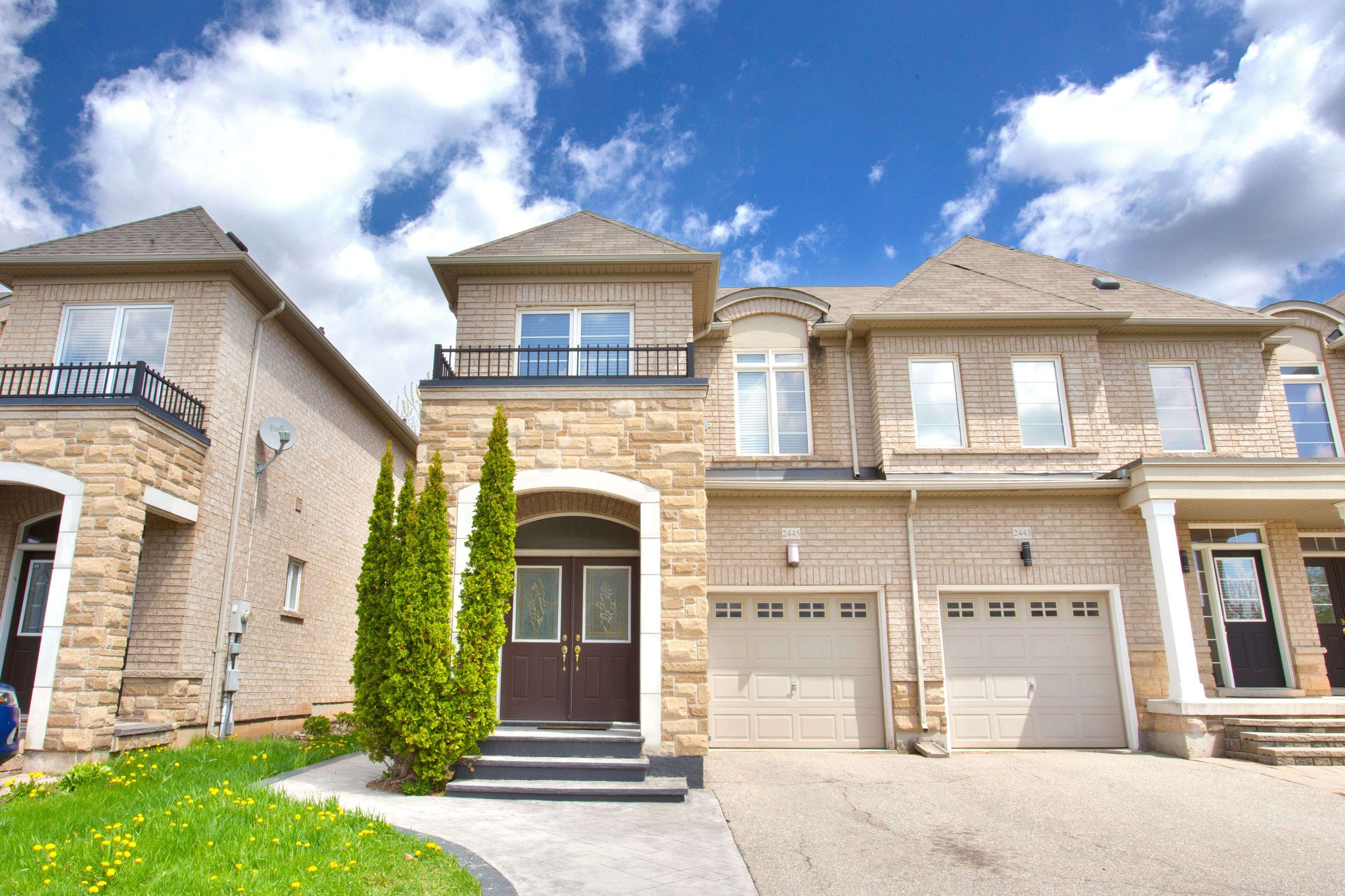 2445 Grand Oak TRL,  Oakville,  ON L6M 0J4